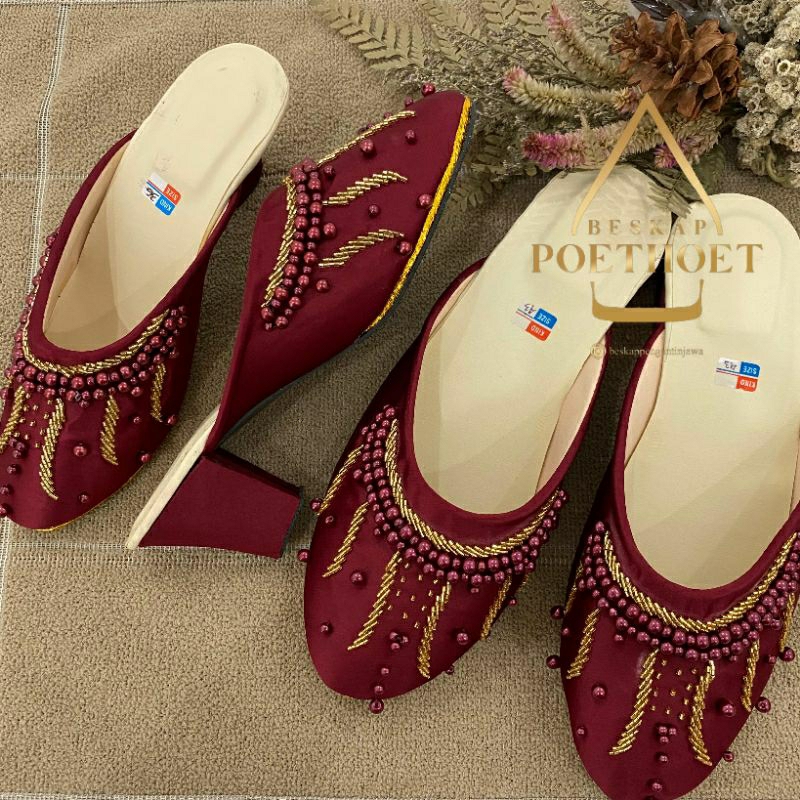 selop pengantin Jawa wedding shoes sendal sandal manten payet merah maroon