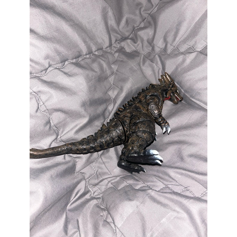 Kaiju ultraman bandai