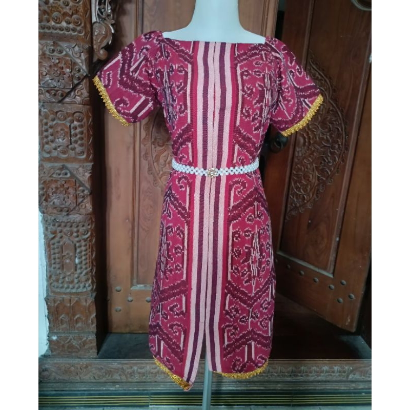 baju adat baju pua kumbu baju adat Kalimantan baju tenun wanita baju adat dayak baju adat kalimantan