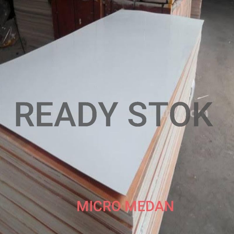 Triplek Putih Melamin Ukuran 40x30cm Ketebalan 3mm Request