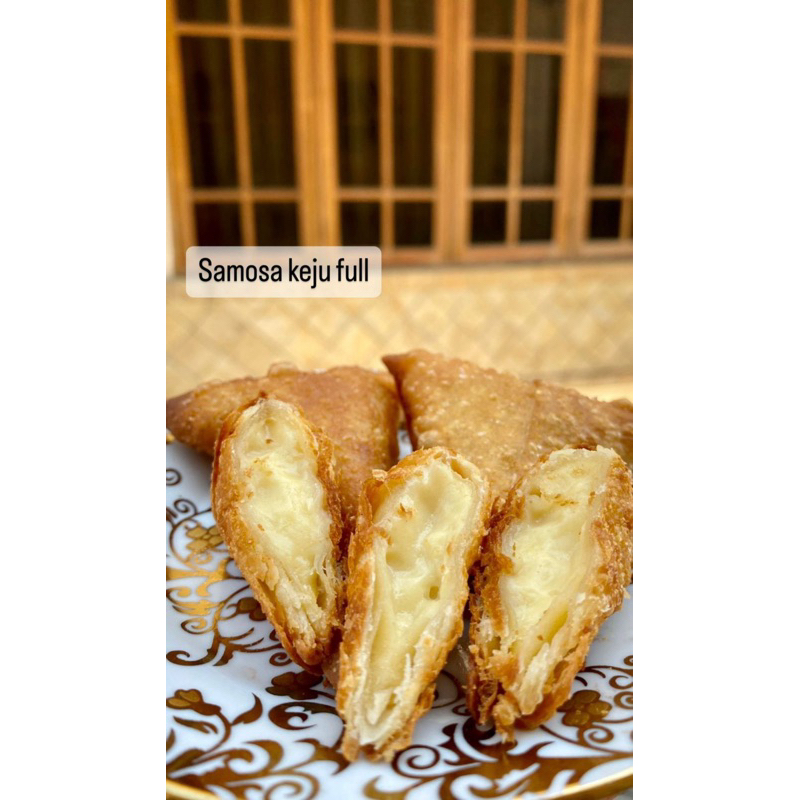 

Samosa Full Keju