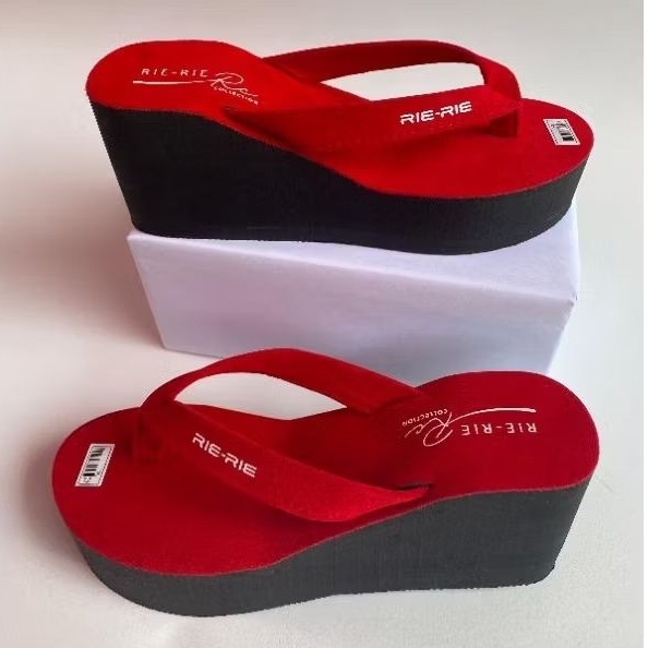 Sandal jepit wedges Wanita terbaru 2025 9-cm spon bludru