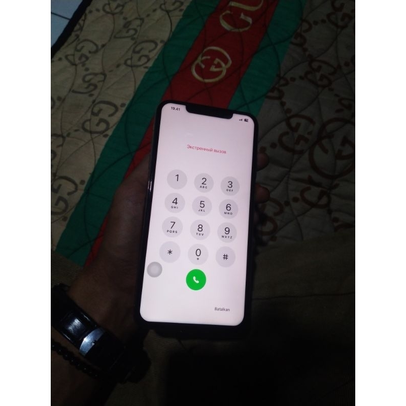 iPhone xs max 64 All operator Lock iCloud