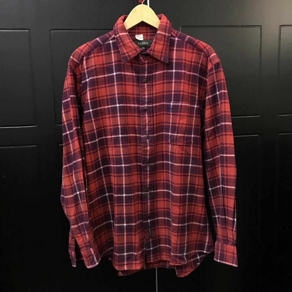 kemeja flanel hazzys merah XL