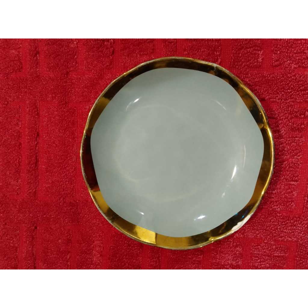 Piring Tosca List Gold