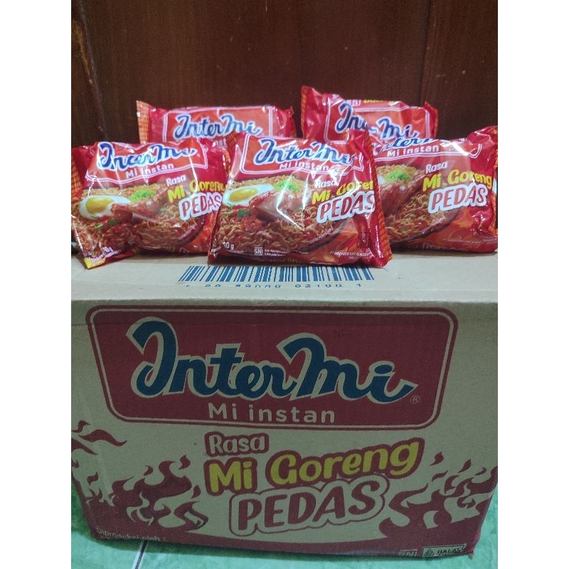 

intermie pedes goreng