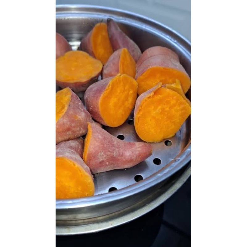 

Paket ubu jalar dan ubi talas kukus siap saji berat 1 kg cemilan keluwarga