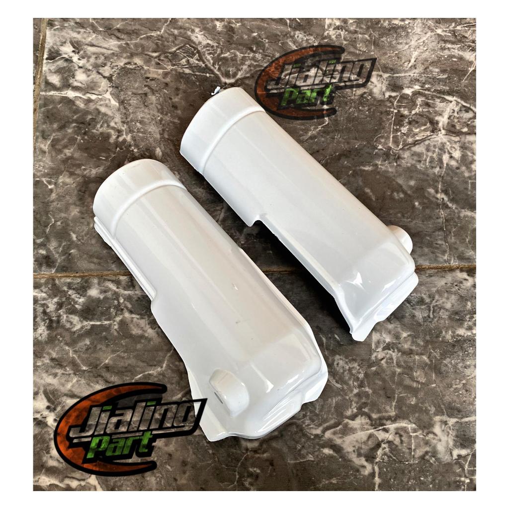 cover tutup shock spakbor slebor depan yamaha force1 foswan warna putih