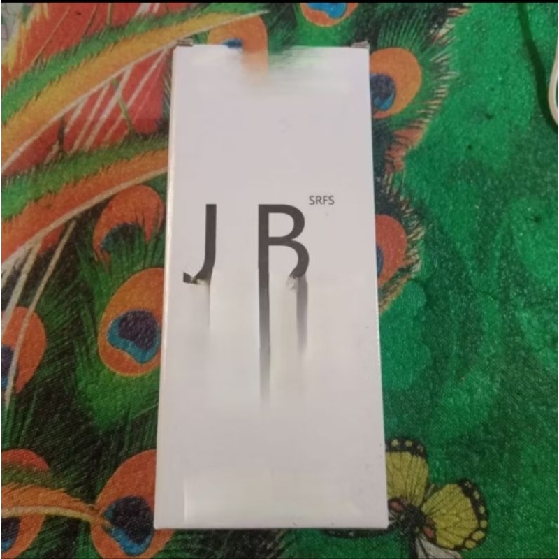 

Bisa COD Kotak Kado Polos Pereda Stres