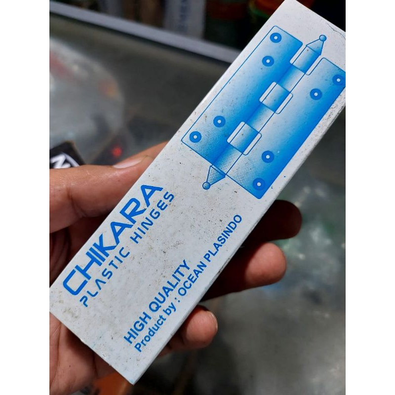 engsel pintu kamar mandi pvc putih