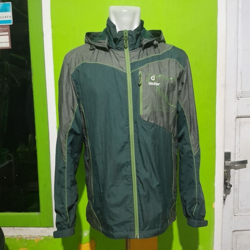 DEUTER