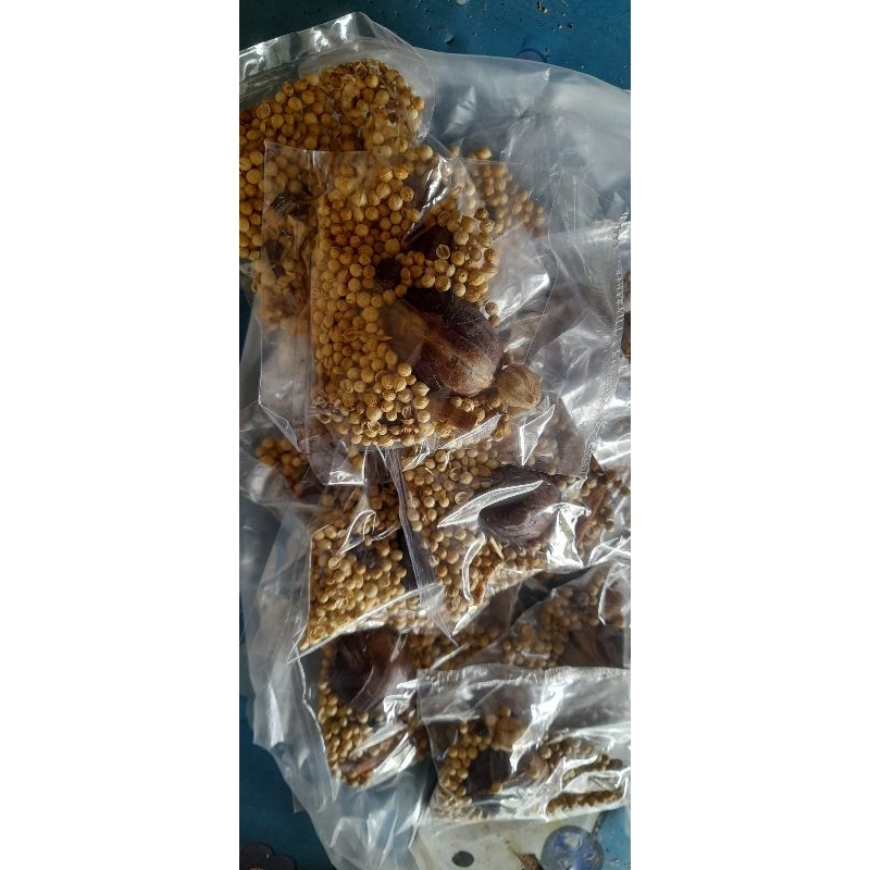 

bumbu menambah rasa masakan rendang pemasak