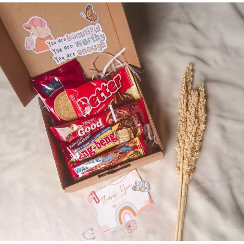 

Hampers//Custom Hampers