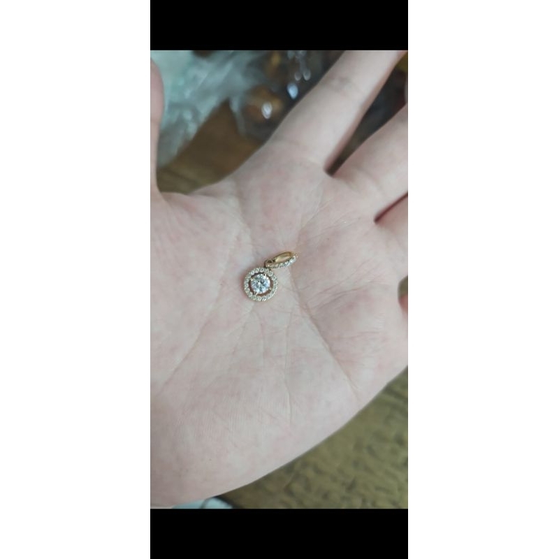 Liontin bandul kalung permata putih hijau mata satu solitaire emas asli 375 1gram 1 gram 1gr