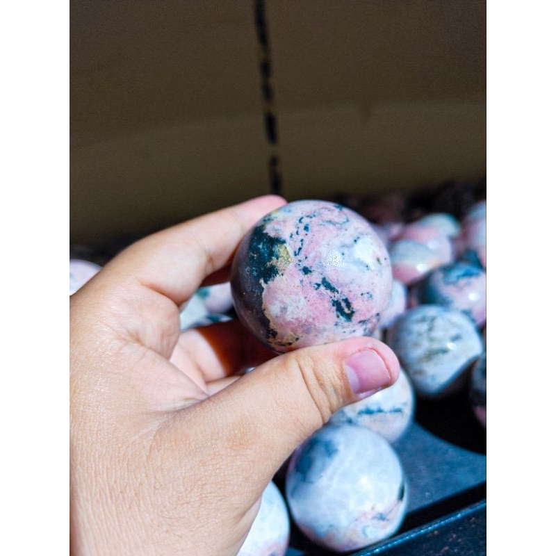 bola rhodonite/red borneo ,hq