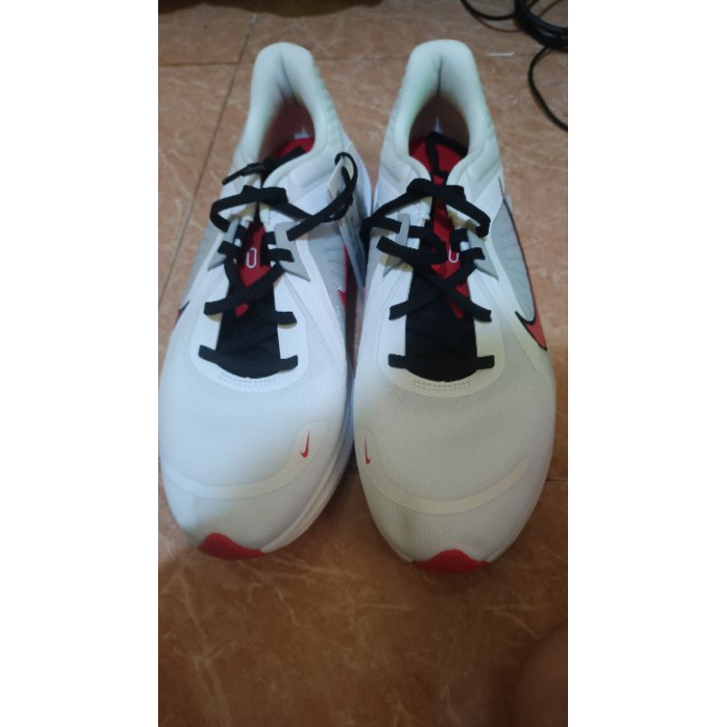 Nike Quest 5 Original Running Shoe DD0204 104