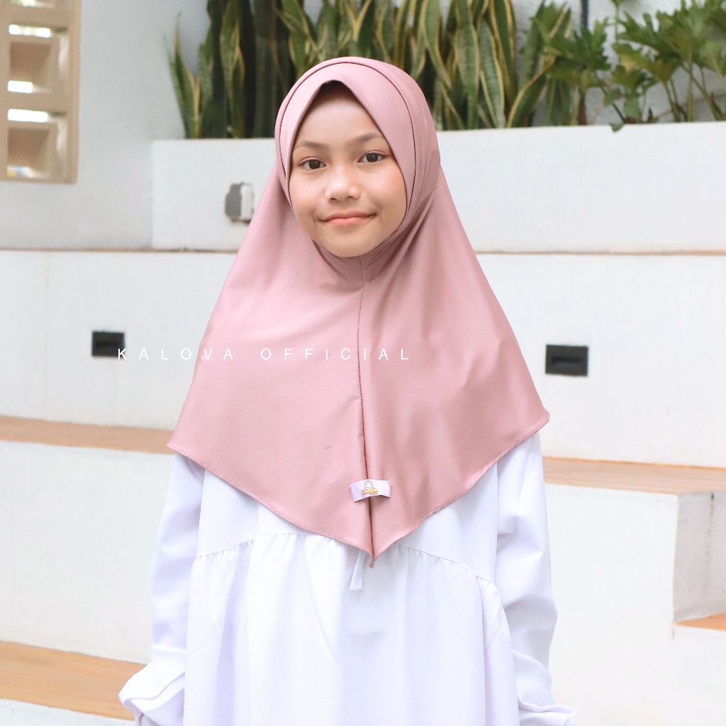 Kalova By Kalisha - Aminah Jilbab Instan Anak Jersey Lubang Telinga Non Pad