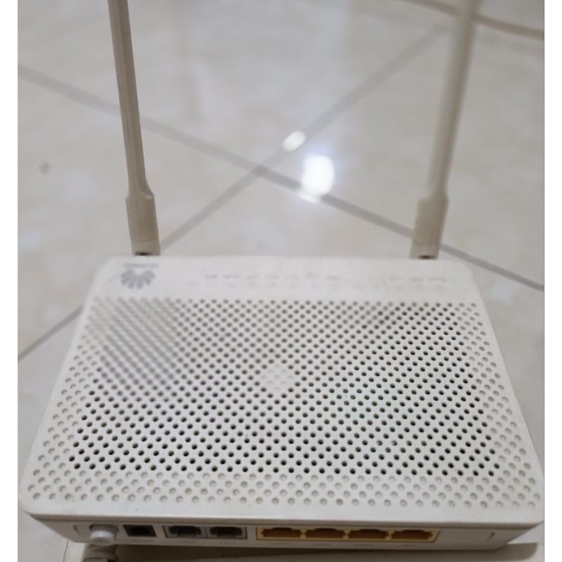 ONT HUAWEI HG8245H5 Port Biru