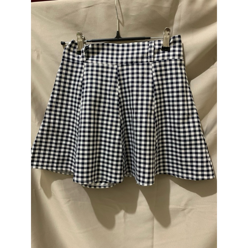 Rok motif kotak kotak korean style