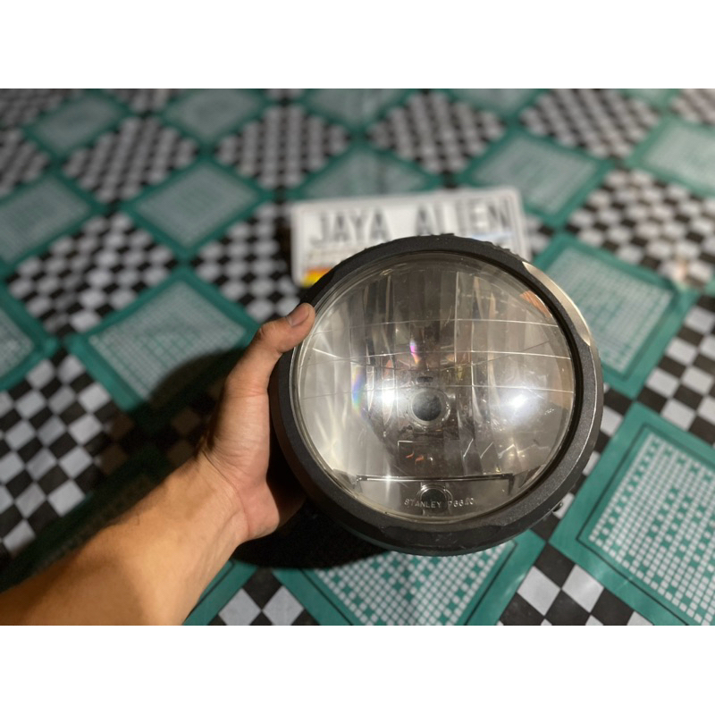Lampu Depan Set  Honda Cb Verza 150 Batok Ring Rim Lampu Reflektor CB Verza Original Copotan Ahm