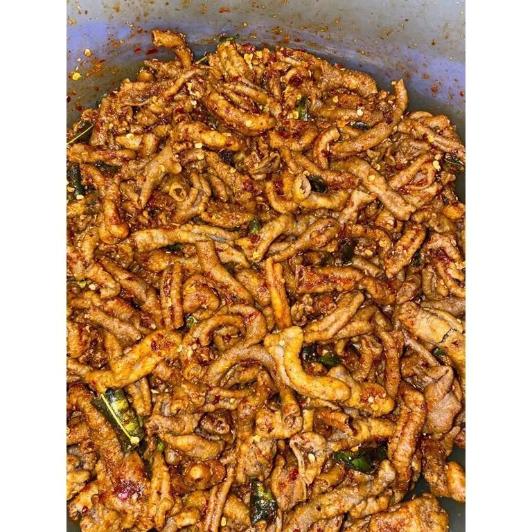 

KERIPIK USUS CRISPY PREMIUM PEDAS DAUN JERUK GURIH RENYAH ENAK KEMASAN 100gr