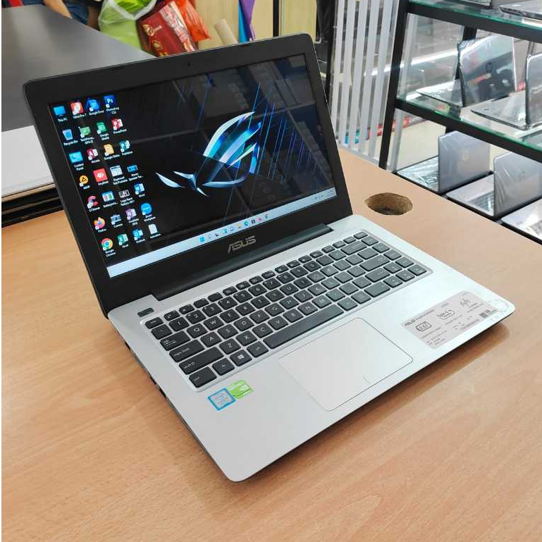 Laptop Second Asus X456UQK / Core i5 Gen 7 / VGA Nvidia 940MX