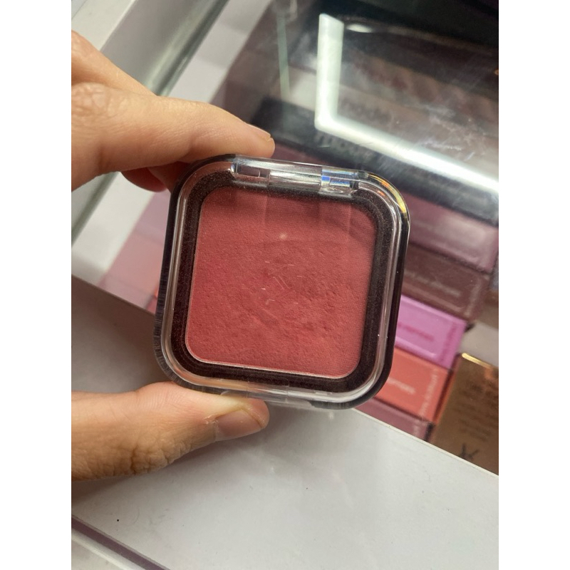 Kiko Milano Smart Blush - 04 Bright Pink