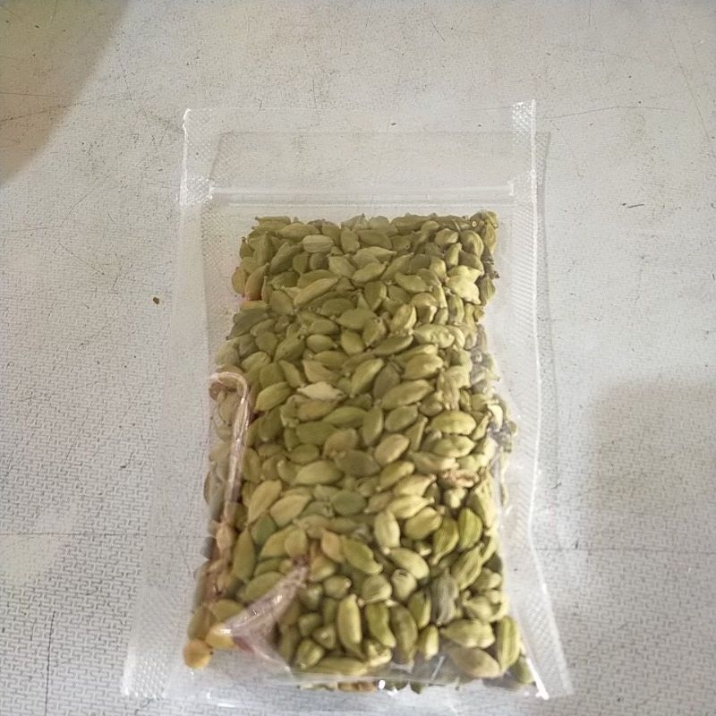 

(100gr) Cardamom / kapulaga