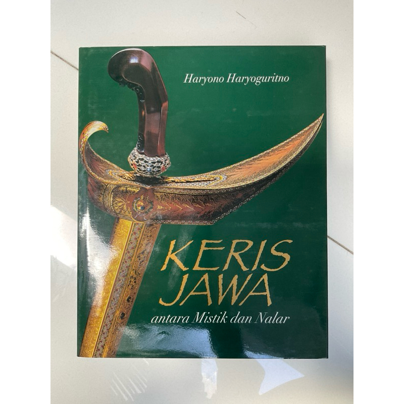 KERIS JAWA: Antara Mistik dan Nalar
