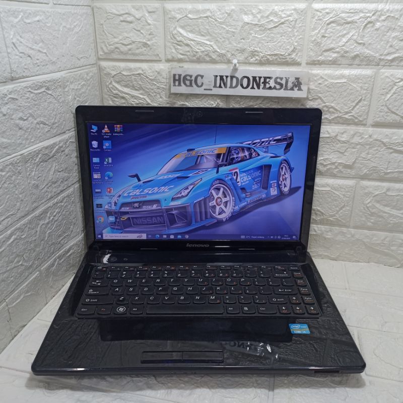 Laptop Lenovo Intel Ram 8 GB SSD 128 GB Mulus Bergaransi