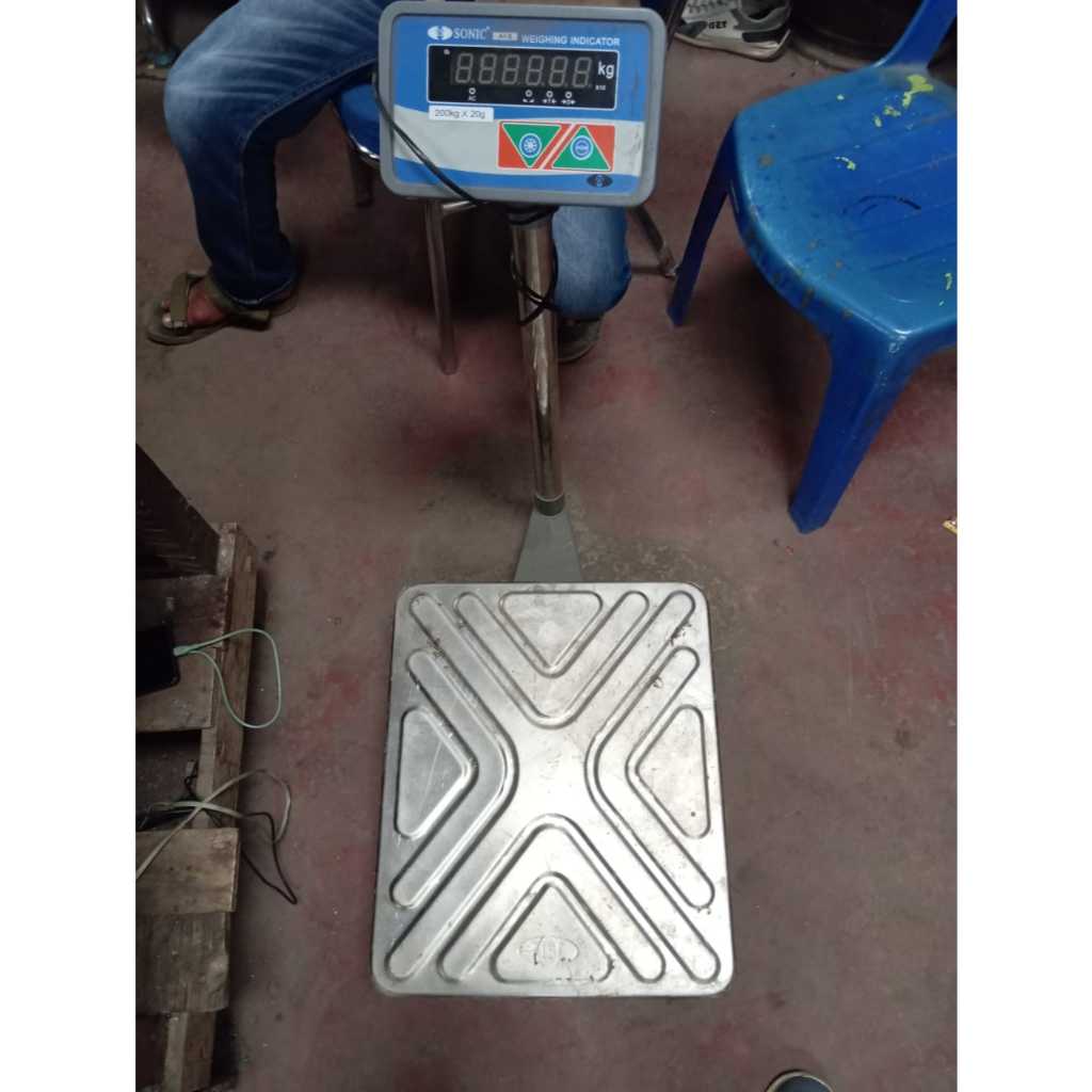 Timbangan Gyumo Bekas