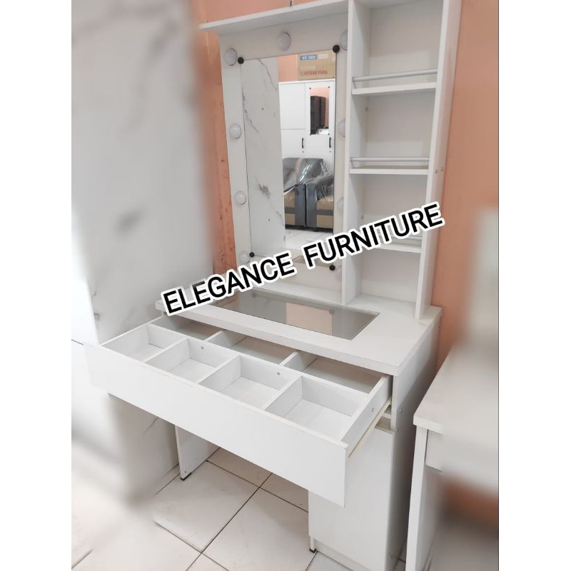 Meja Rias Lampu / Meja Hias Minimalis Mewah PEKANBARU saja