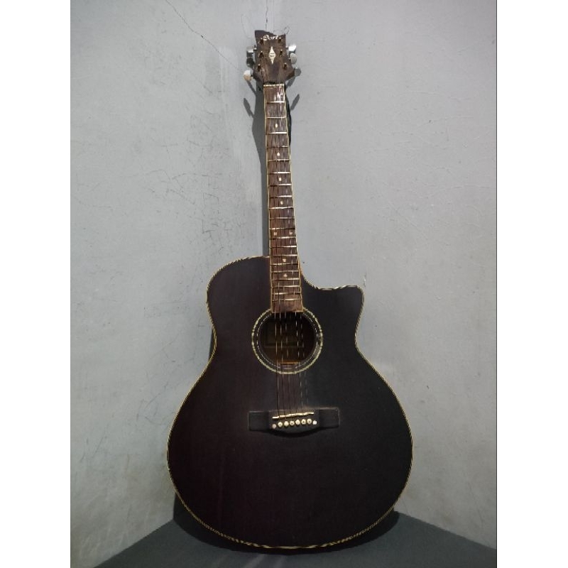 Guitar Cort