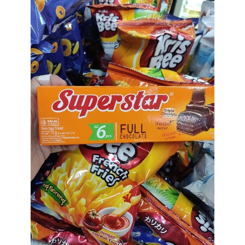 

superstar wafer coklat 6 x 12 gr