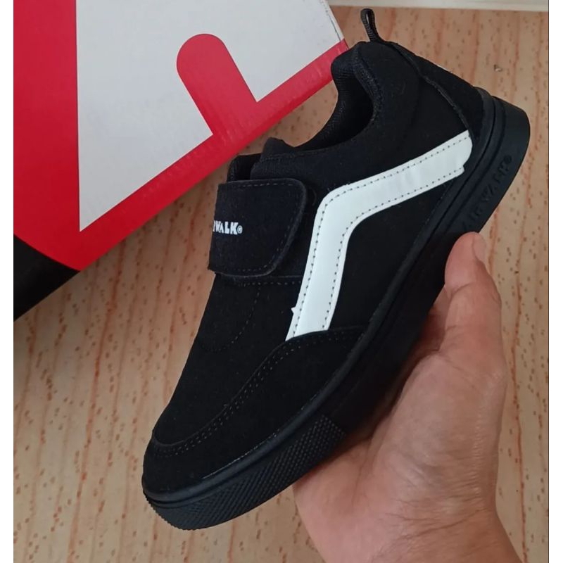 sepatu sekolah Airwalk original arsa