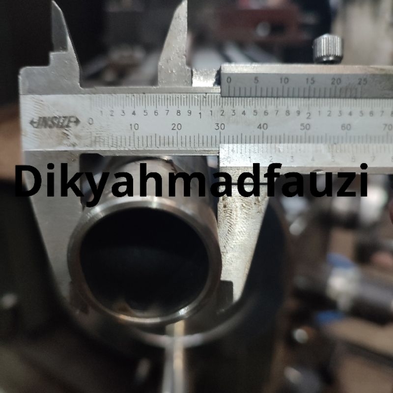 pipa stainless seamless 316L od 32mm tebal 3mmx30cm