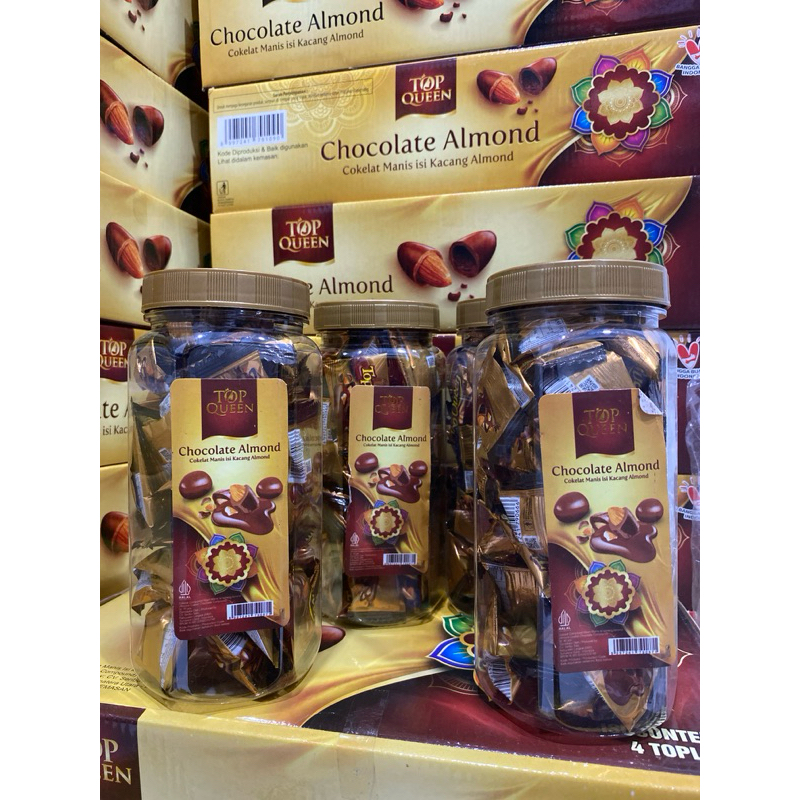 

TOP QUEEN CHOCOLATE ALMOND (isi40pcs/toples)