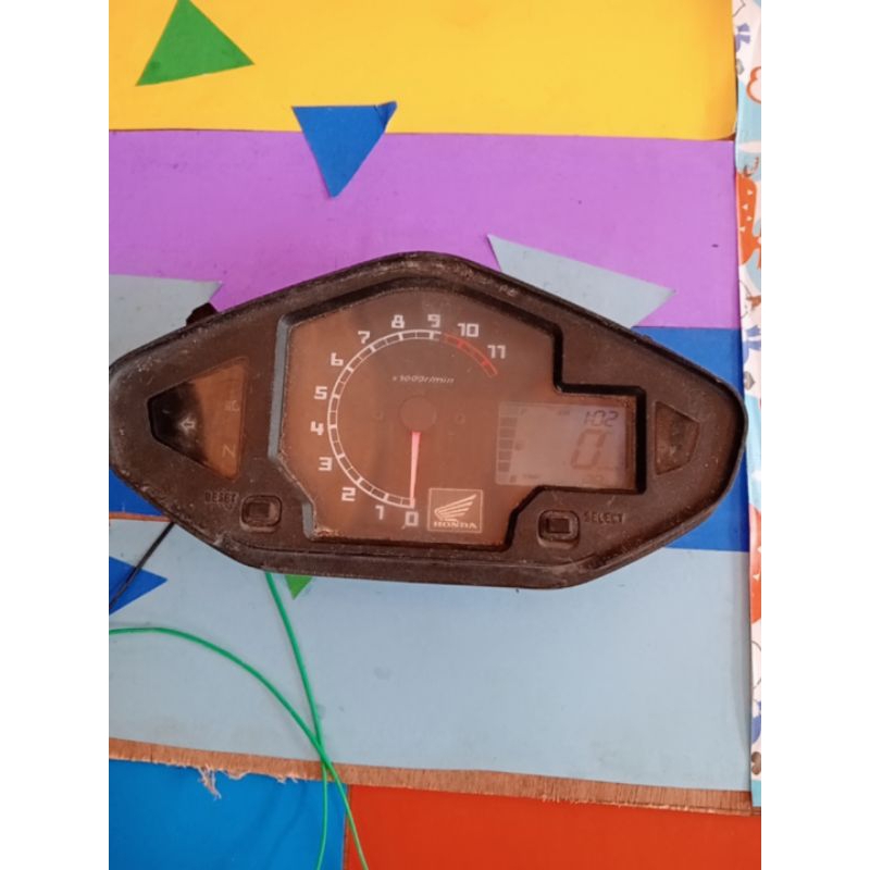 spidometer speedometer megapro monoshock karbu