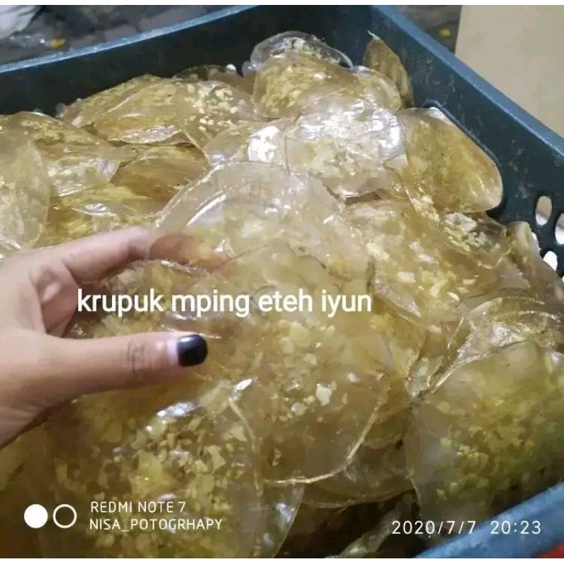 

Kerupuk mping eteh iyun tipis mentah (500g=50pcs)