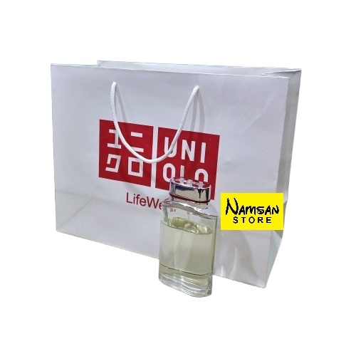

Paper bag Uniqlo premium putih landscape tebal tas hampers kado hadiah ulang tahun