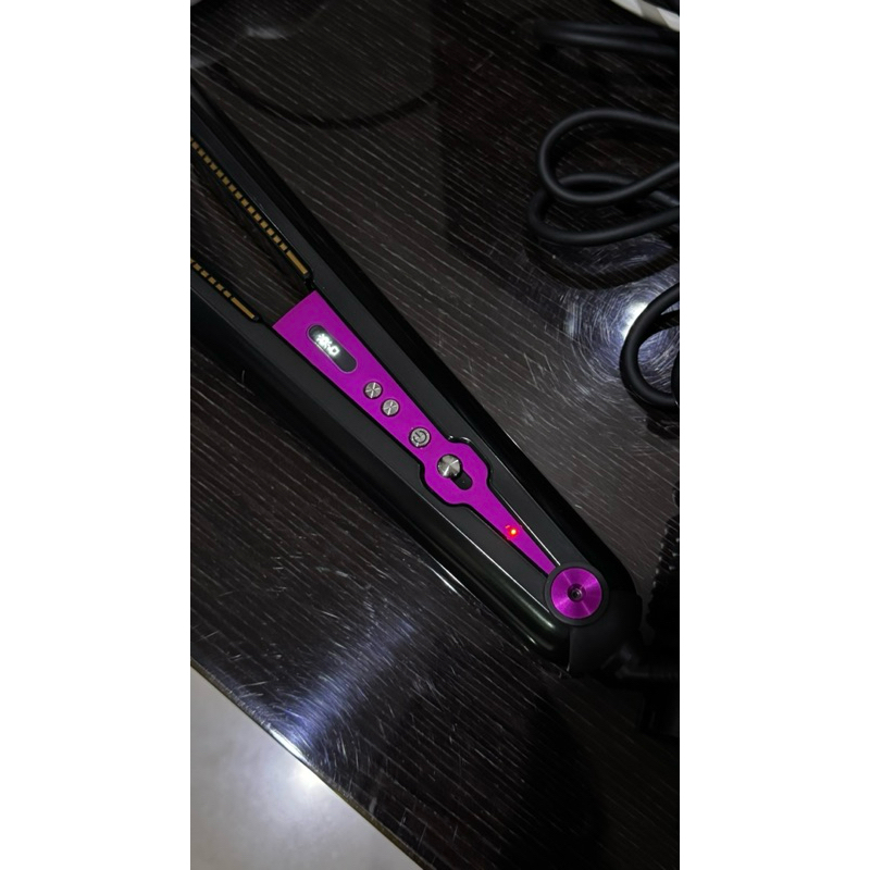 Catokan Dyson Corrale tahun 2022