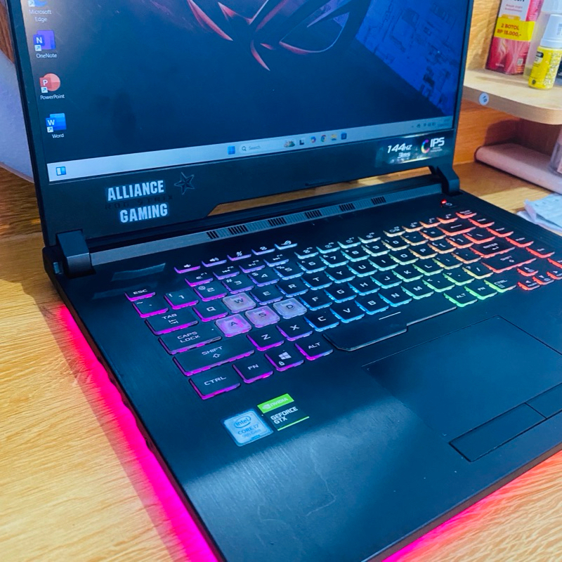 asus ROG strix G531g. core i7 gen 9. ram 16/512gb ssd. vga: GTx 1660 Ti. no minus