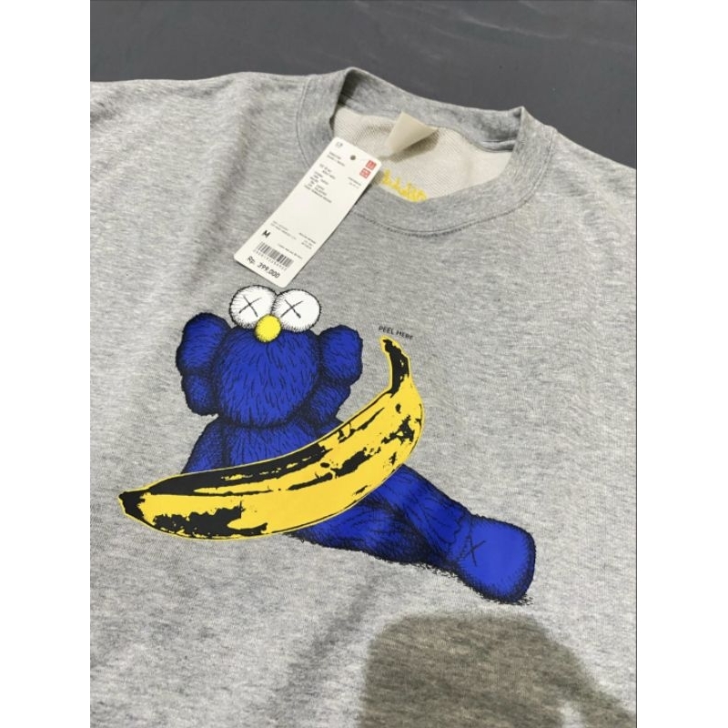 sweater uniqlo x kaws warhol