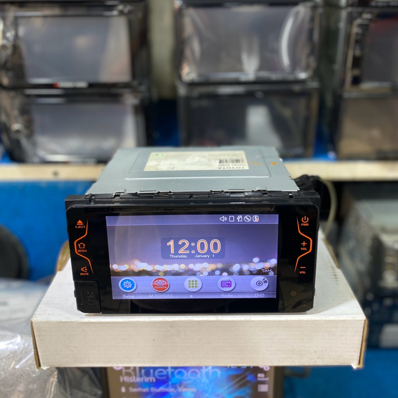 tv mobil / head unit double Din standard Toyota Rush 2016