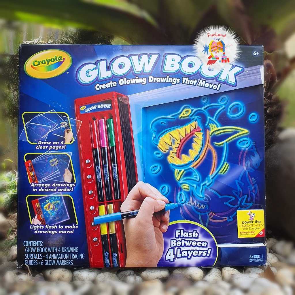 

Crayola Glow Book with 4 Drawing