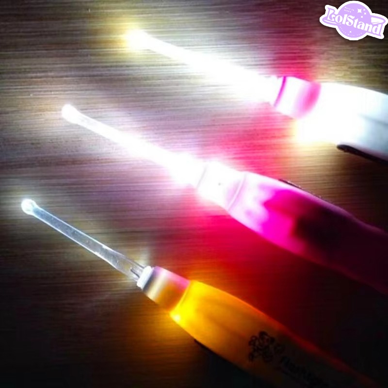 Sendok Penggali Telinga Kartun LED/Pembersih Telinga Penggali Telinga Senter