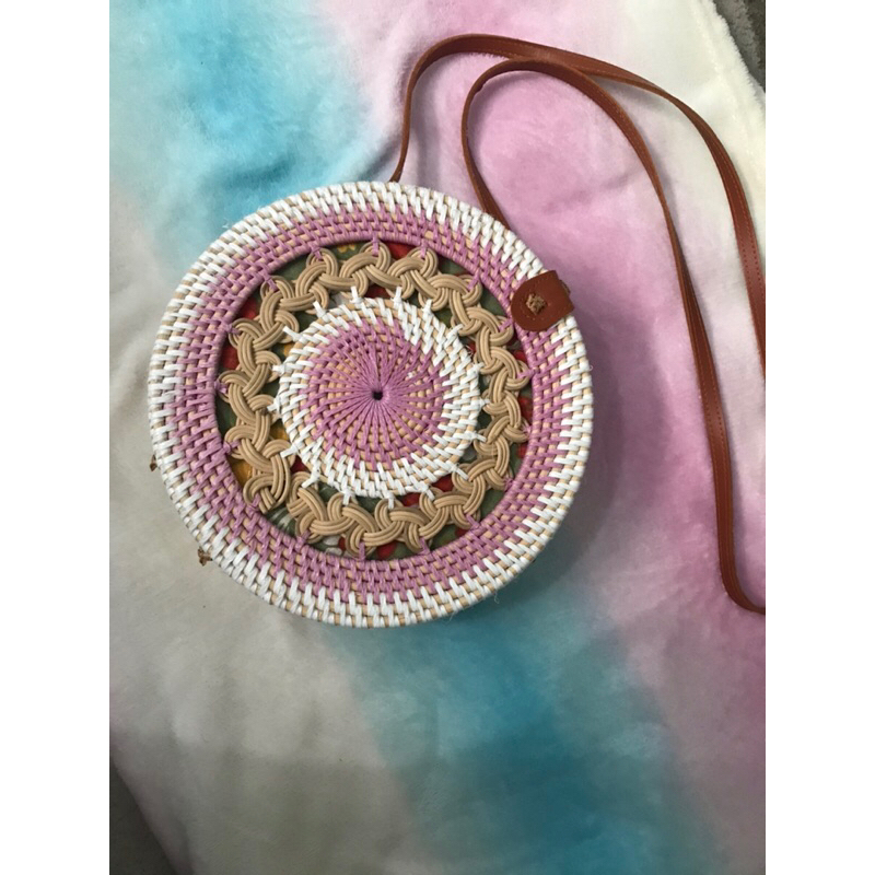 Tas Rotan bulat Jogja - Preloved