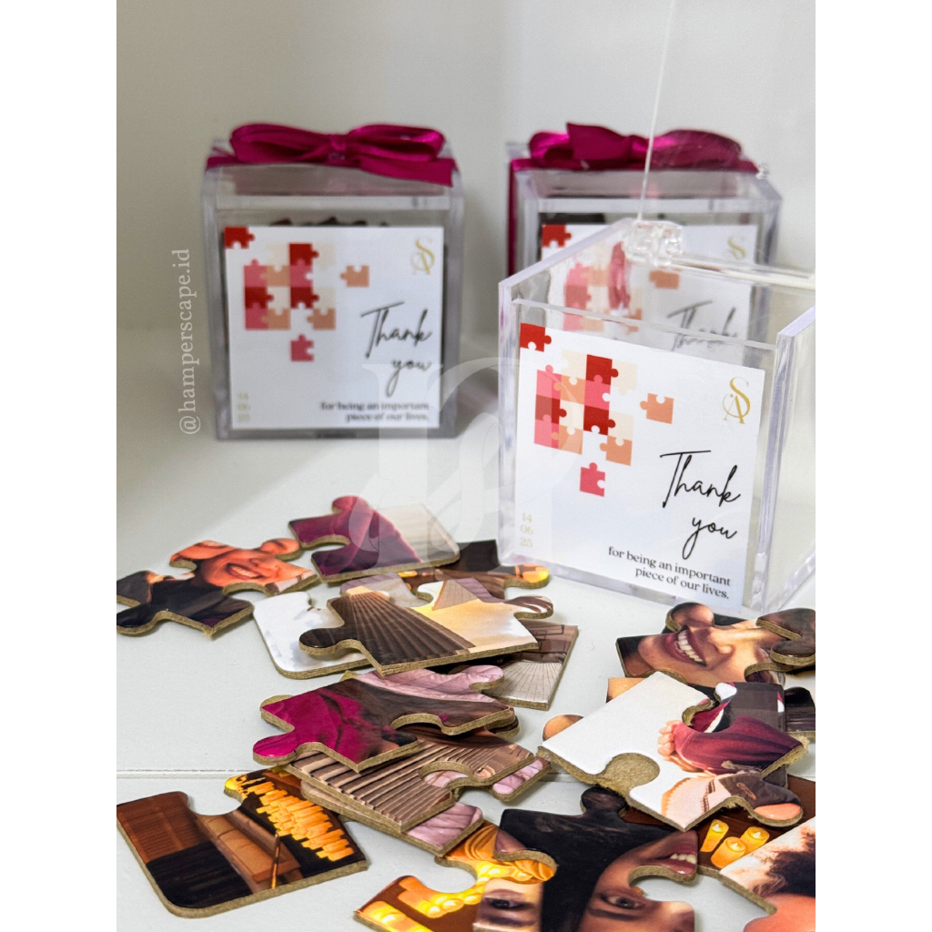 Hamperscape | Souvenir Aesthetic | Puzzle Custom Box Akrilik