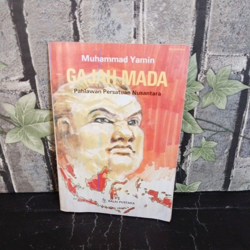 Muhammad Yamin GAJAH MADA