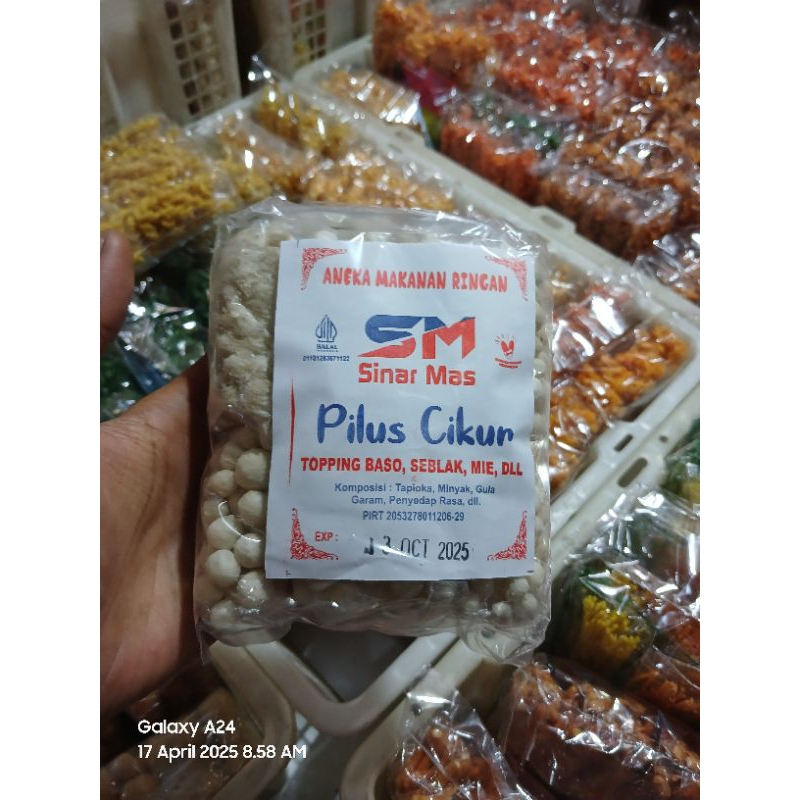 

SNACK PILUS CIKUR SINAR MAS 500 / 1 PACK ISI 10 PCS
